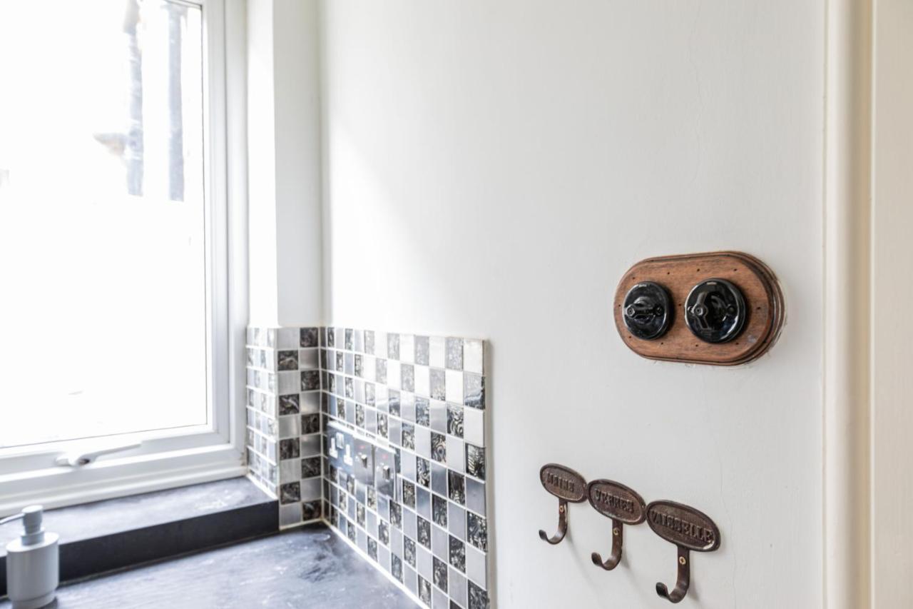 Charming 1 Bed Flat W Courtyard In Central Londres Extérieur photo