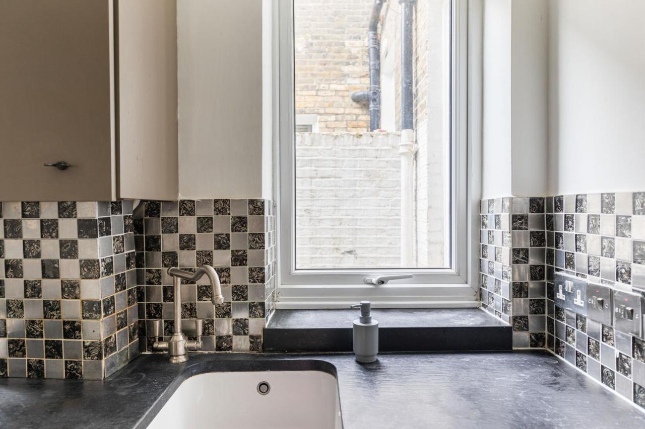 Charming 1 Bed Flat W Courtyard In Central Londres Extérieur photo
