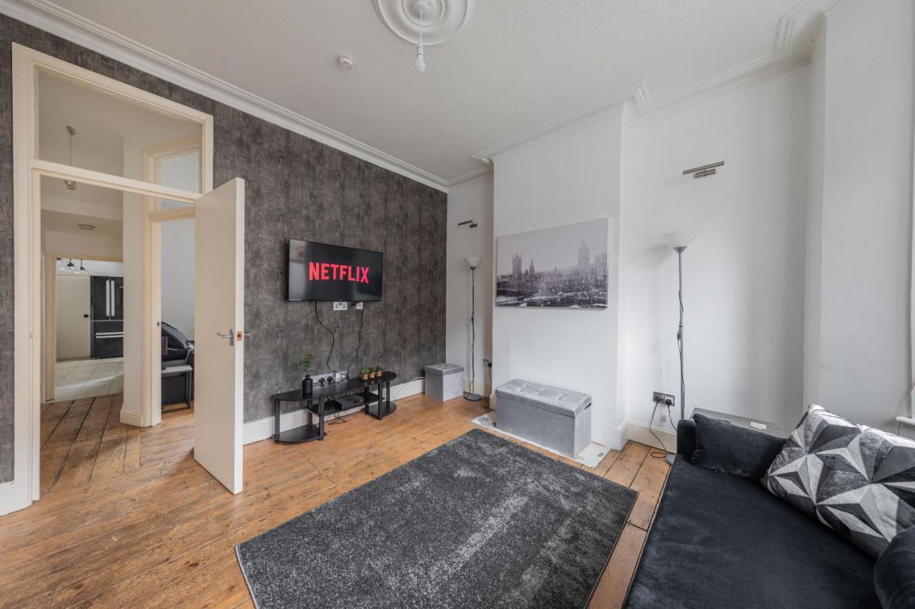 Charming 1 Bed Flat W Courtyard In Central Londres Extérieur photo