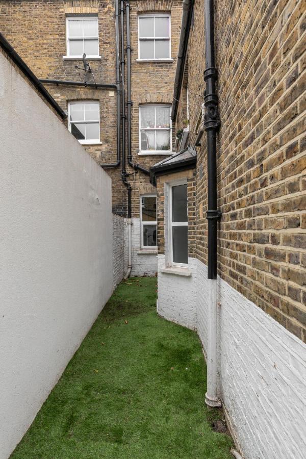 Charming 1 Bed Flat W Courtyard In Central Londres Extérieur photo